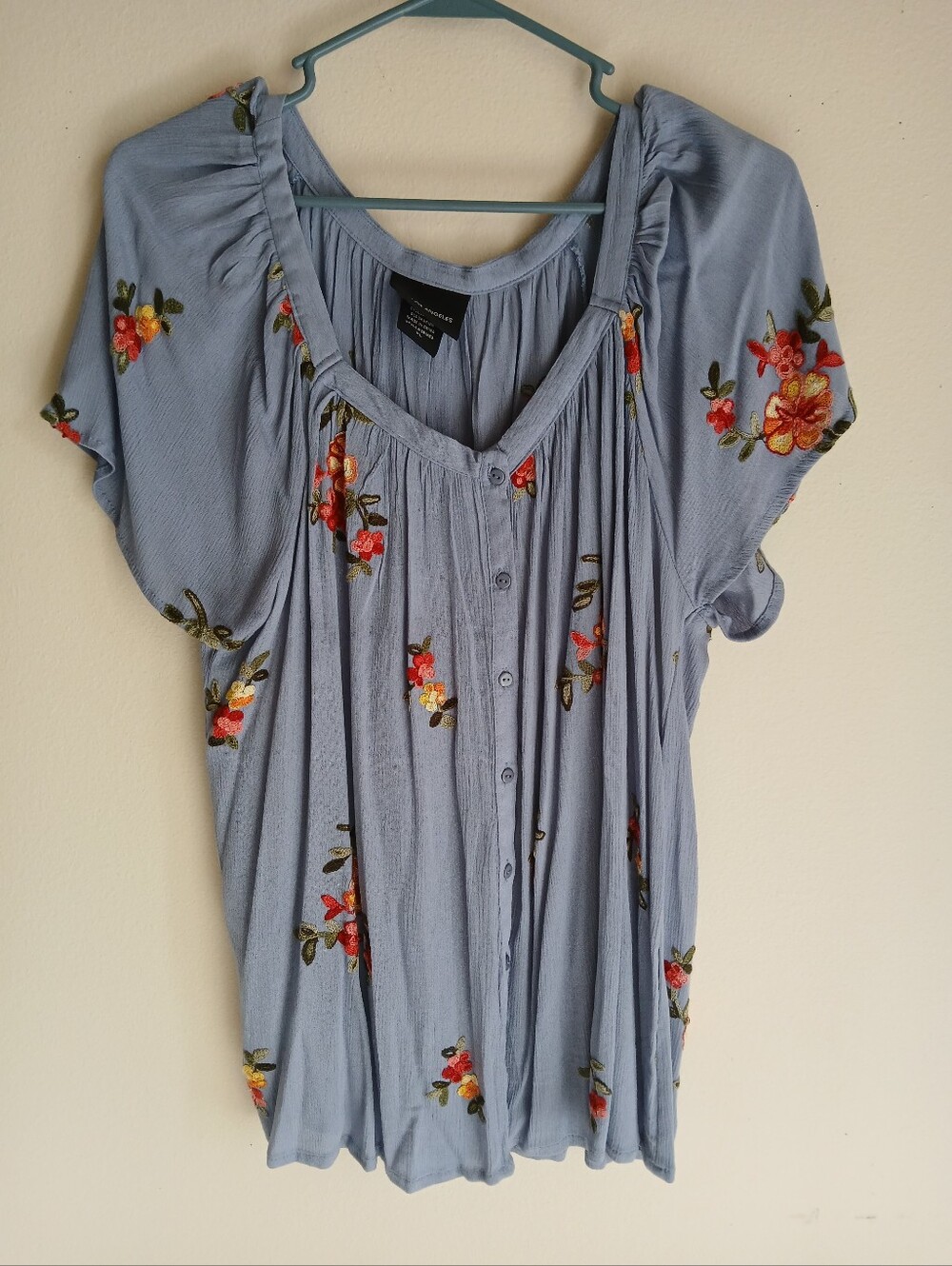Liv Los Angeles Embrodiered Blue Top Size XL